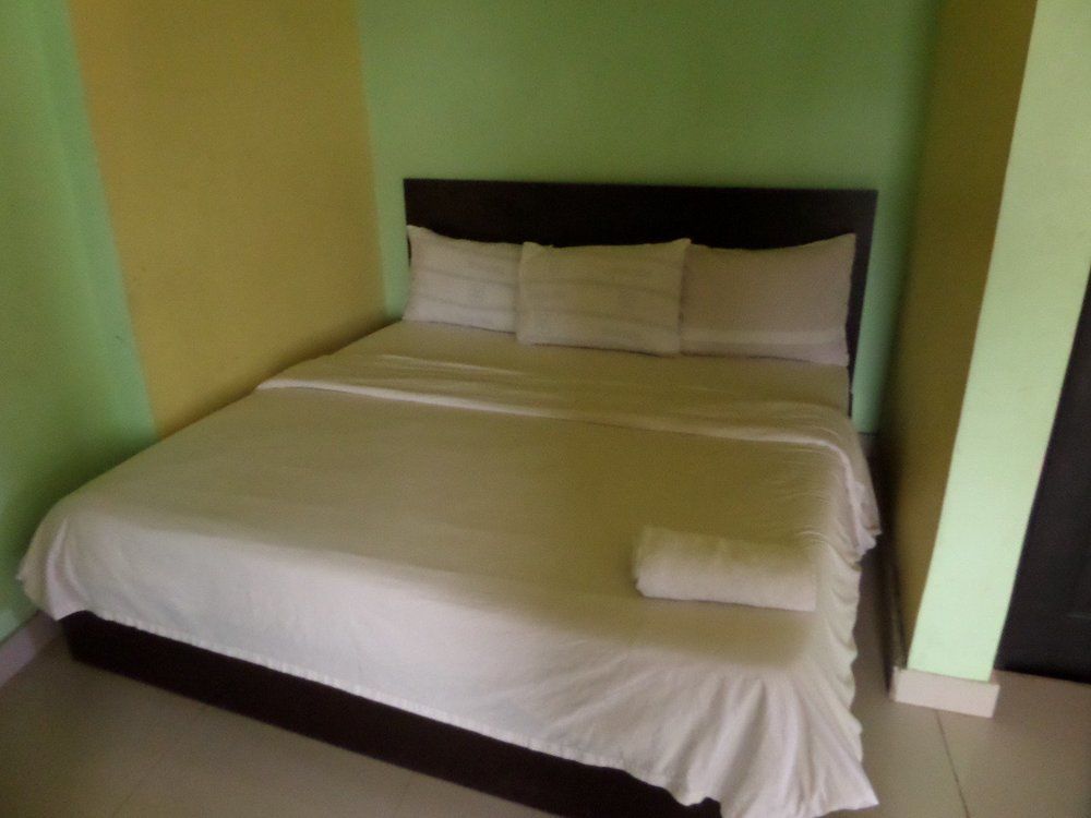 Flamingo Hotel Festac Town Kültér fotó