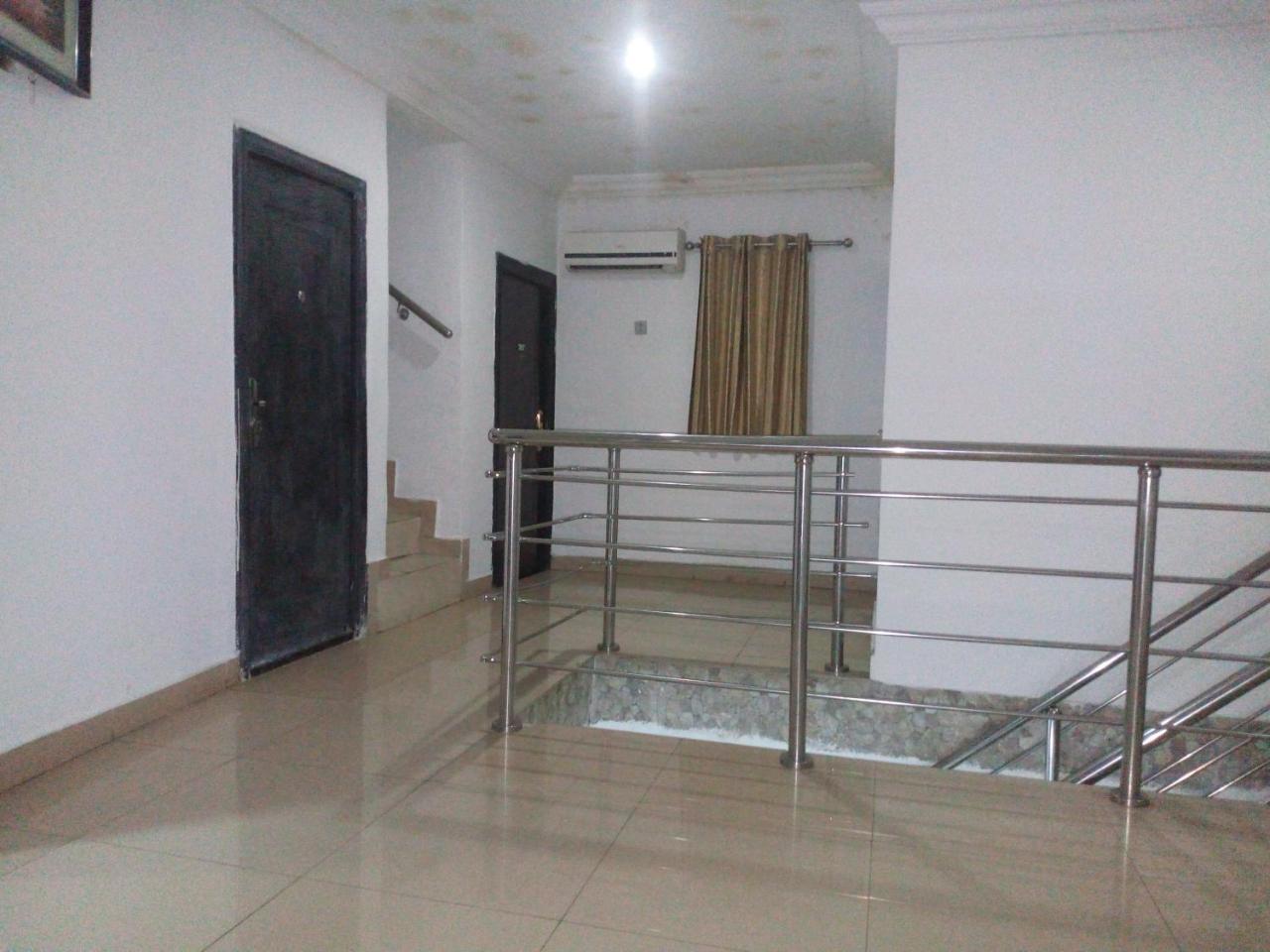 Flamingo Hotel Festac Town Kültér fotó